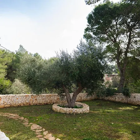 בית נופש Trulli Magda *