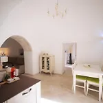 Trulli Magda 马丁纳弗兰卡