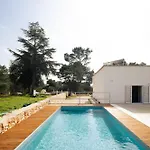 Trulli Magda 度假居 *