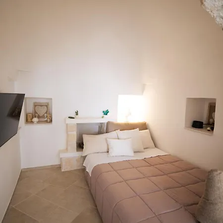 Trulli Magda Μαρτίνα Φράνκα